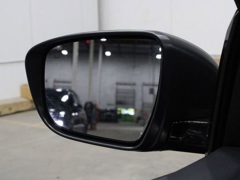 Used 2023 Nissan Murano SV FWD image 36