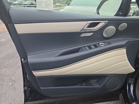 New 2026 Genesis GV80 3.5T Prestige image 5