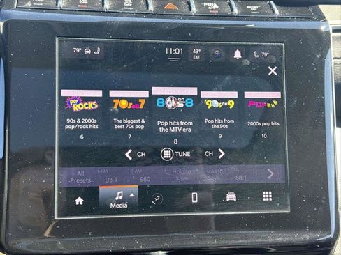 Certified 2023 Jeep Grand Cherokee L Laredo w/ Luxury Tech Group I AWD/4WD image 25