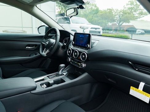 New 2025 Nissan Sentra SV w/ All-Weather Package image 25