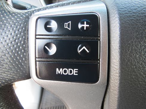 Used 2012 Toyota Tacoma PreRunner w/ TRD Off-Road Pkg image 13