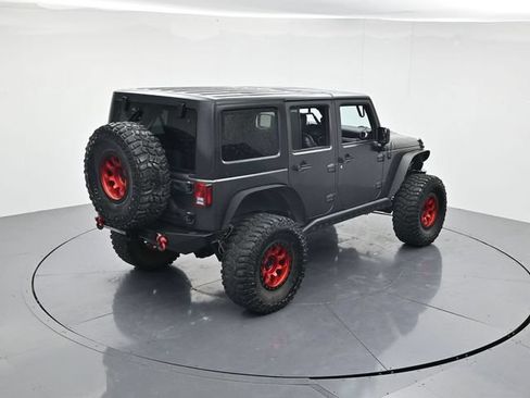 Used 2017 Jeep Wrangler Unlimited Rubicon AWD/4WD image 38