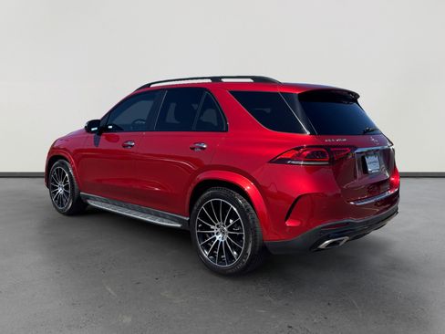 Used 2021 Mercedes-Benz GLE 450 4MATIC image 3