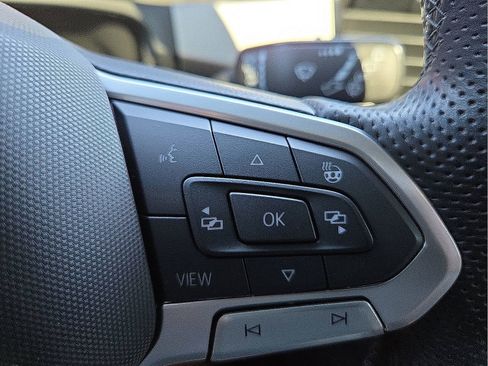 Used 2023 Volkswagen Atlas Cross Sport SEL Premium R-Line image 16