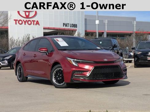 Used 2024 Toyota Corolla SE image 2