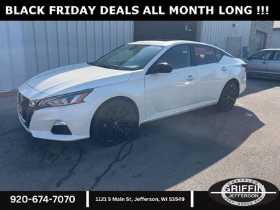 Used 2020 Nissan Altima 2.5 SR w/ Premium Package