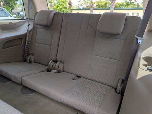 Used 2017 Chevrolet Tahoe LS RWD image 12