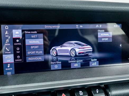 Used 2020 Porsche 911 Carrera S image 32
