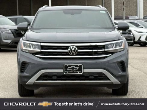 Used 2022 Volkswagen Atlas Cross Sport SE AWD/4WD image 3