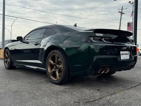 Used 2015 Chevrolet Camaro SS w/ Green Flash Special Edition RWD image 4