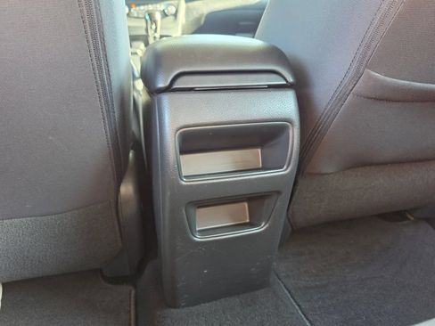 Used 2017 Nissan Sentra SV FWD image 34