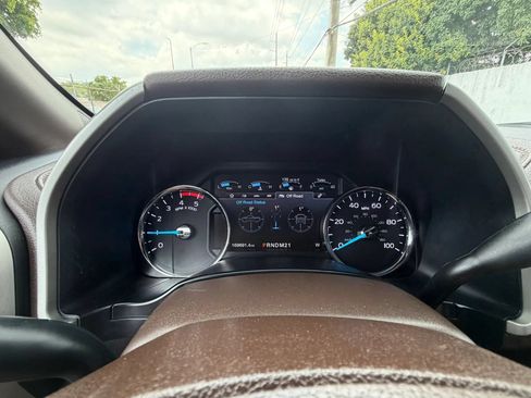 Used 2018 Ford F350 King Ranch w/ King Ranch Ultimate Package AWD/4WD image 18
