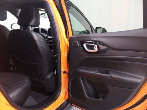 New 2026 Jeep Compass Limited w/ Sun, Sound & Navigation Group AWD/4WD image 10