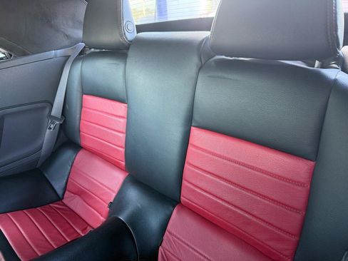 Used 2014 Ford Mustang Convertible RWD image 8