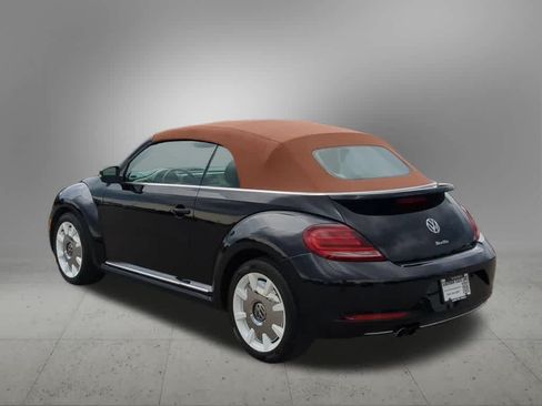 Used 2019 Volkswagen Beetle 2.0T Final Edition SEL FWD image 4