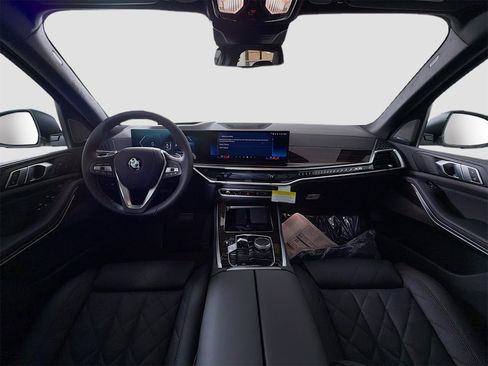 New 2026 BMW X5 xDrive40i w/ Climate Comfort Package image 9