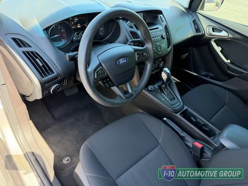 Used 2016 Ford Focus SE FWD image 17