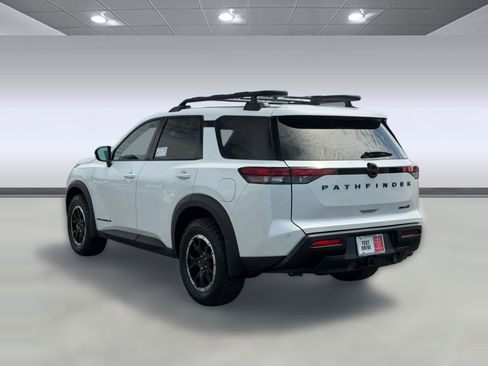 New 2026 Nissan Pathfinder Rock Creek AWD/4WD image 3