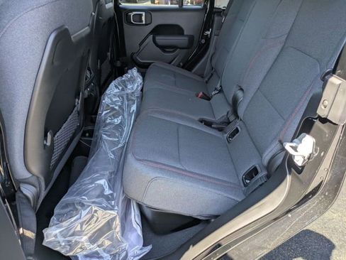 New 2026 Jeep Gladiator Rubicon image 24