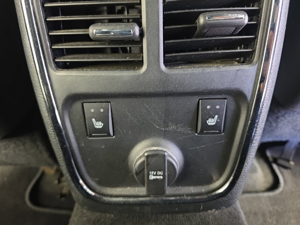 Used 2014 Dodge Charger R/T RWD image 32