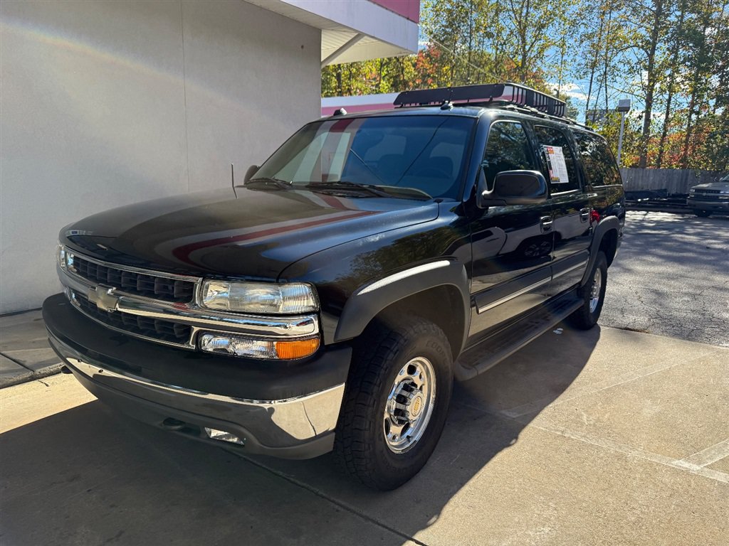 Used 2005 Chevrolet Suburban 2500 LT w/ Preferred Equipment Group AWD/4WD image 17