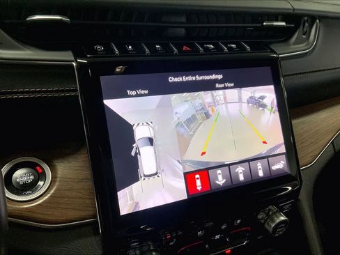 Used 2022 Jeep Grand Cherokee Summit image 23