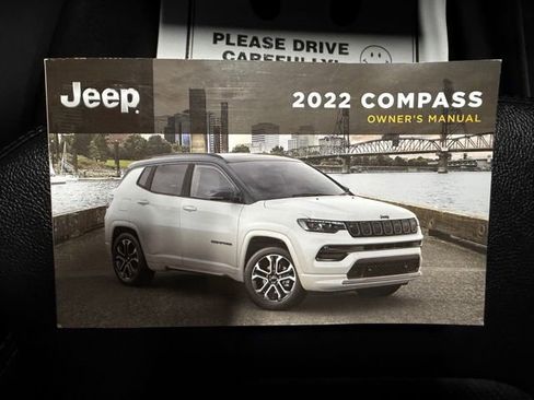 Used 2022 Jeep Compass High Altitude AWD/4WD image 46