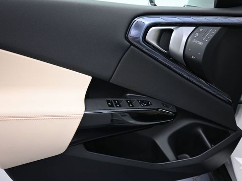 New 2026 BMW X3 xDrive30 w/ Convenience Package AWD/4WD image 9