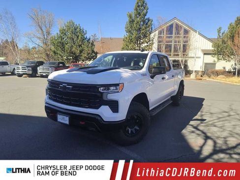 Used 2025 Chevrolet Silverado 1500 LT Trail Boss w/ Protection Package image 1