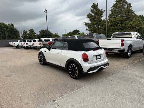 Used 2024 MINI Cooper S w/ Seaside Edition FWD image 6