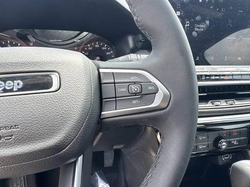 New 2026 Jeep Compass Latitude AWD/4WD image 25