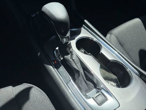 Certified 2022 Chevrolet Malibu LT FWD image 26