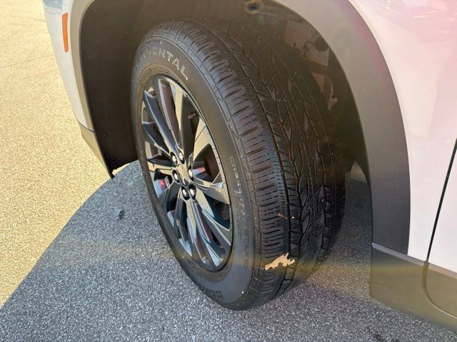 Certified 2023 Chevrolet Traverse RS AWD/4WD image 10