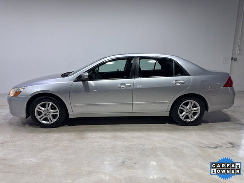 Used 2006 Honda Accord SE image 4