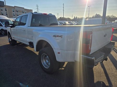 Used 2025 Ford F350 Lariat w/ Lariat Ultimate Package image 7