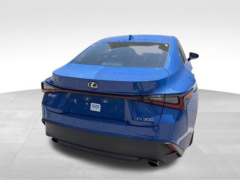 Used 2023 Lexus IS 300 w/ Comfort Package RWD image 5