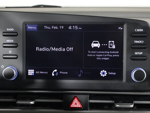 Used 2023 Hyundai Elantra SEL w/ Preferred Accessory Package image 38