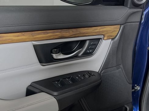 Used 2019 Honda CR-V EX-L image 16