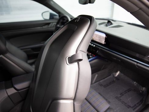 Certified 2025 Porsche 911 Carrera T image 26