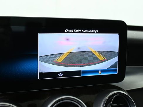 Used 2019 Mercedes-Benz C 300 4MATIC Sedan image 23