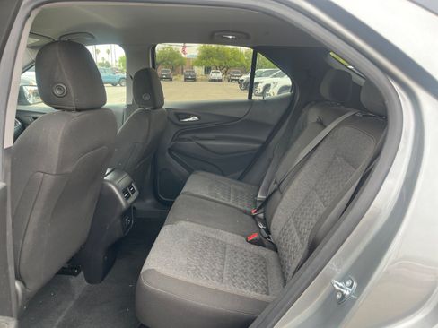 Used 2023 Chevrolet Equinox LT FWD image 17