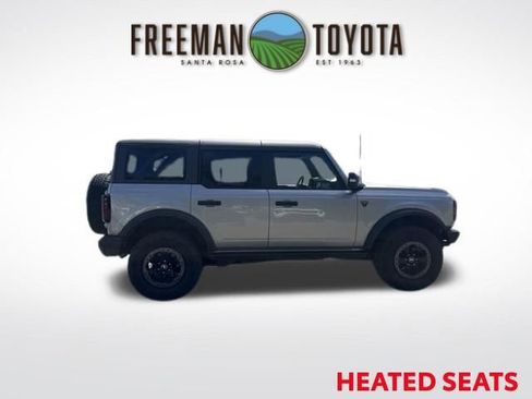 Used 2022 Ford Bronco Badlands AWD/4WD image 4