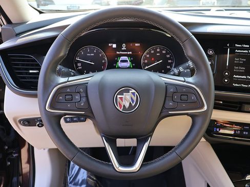 Used 2023 Buick Envision Avenir image 45