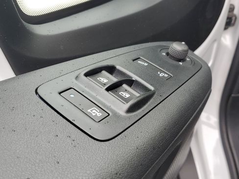 New 2025 RAM ProMaster 1500 w/ Quick Order Package 22G SLT image 14