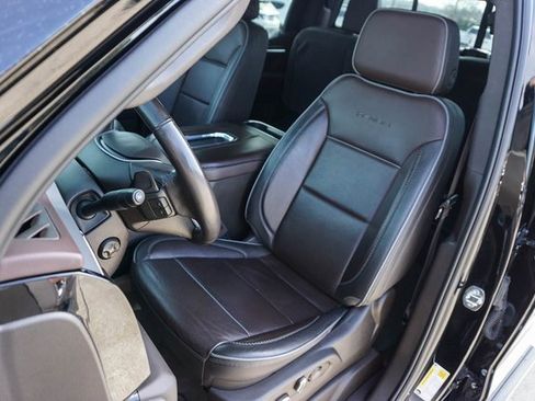 Used 2022 GMC Sierra 1500 Denali w/ Technology Package image 18