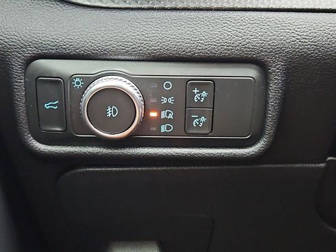 Used 2021 Ford Explorer ST w/ Equipment Group 401A AWD/4WD image 18