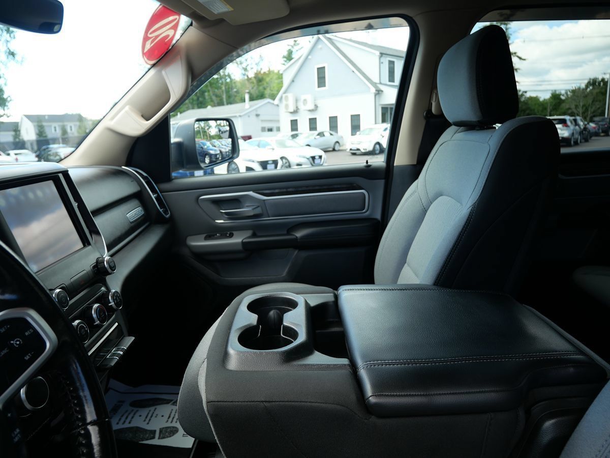 Used 2020 RAM 1500 Big Horn AWD/4WD image 12