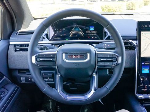 Used 2026 GMC Sierra EV Elevation image 34