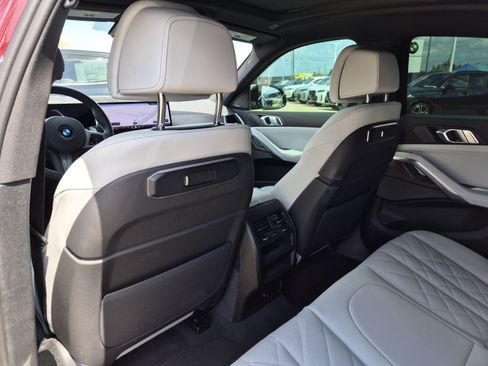 Used 2025 BMW X6 xDrive40i w/ Premium Package AWD/4WD image 19