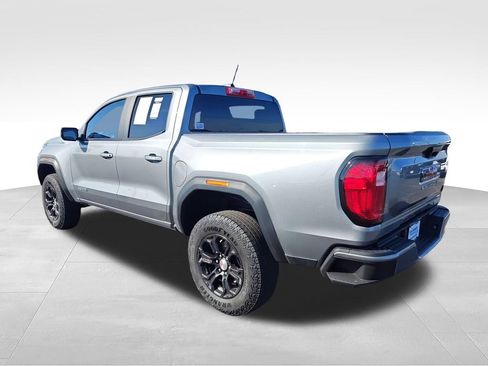 Used 2024 GMC Canyon Elevation RWD image 3